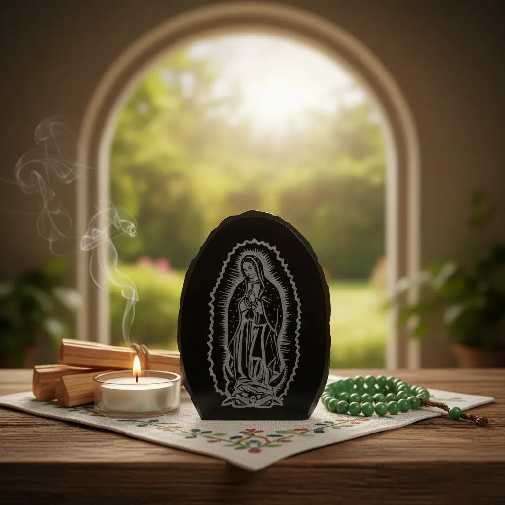 Virgen De Guadalupe En Obsidiana Grabada